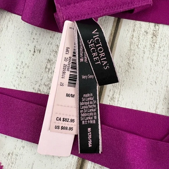 Victoria’s Secret Lace Strappy Bondage Teddy Bodysuit Lingerie Medium - Picture 11 of 12